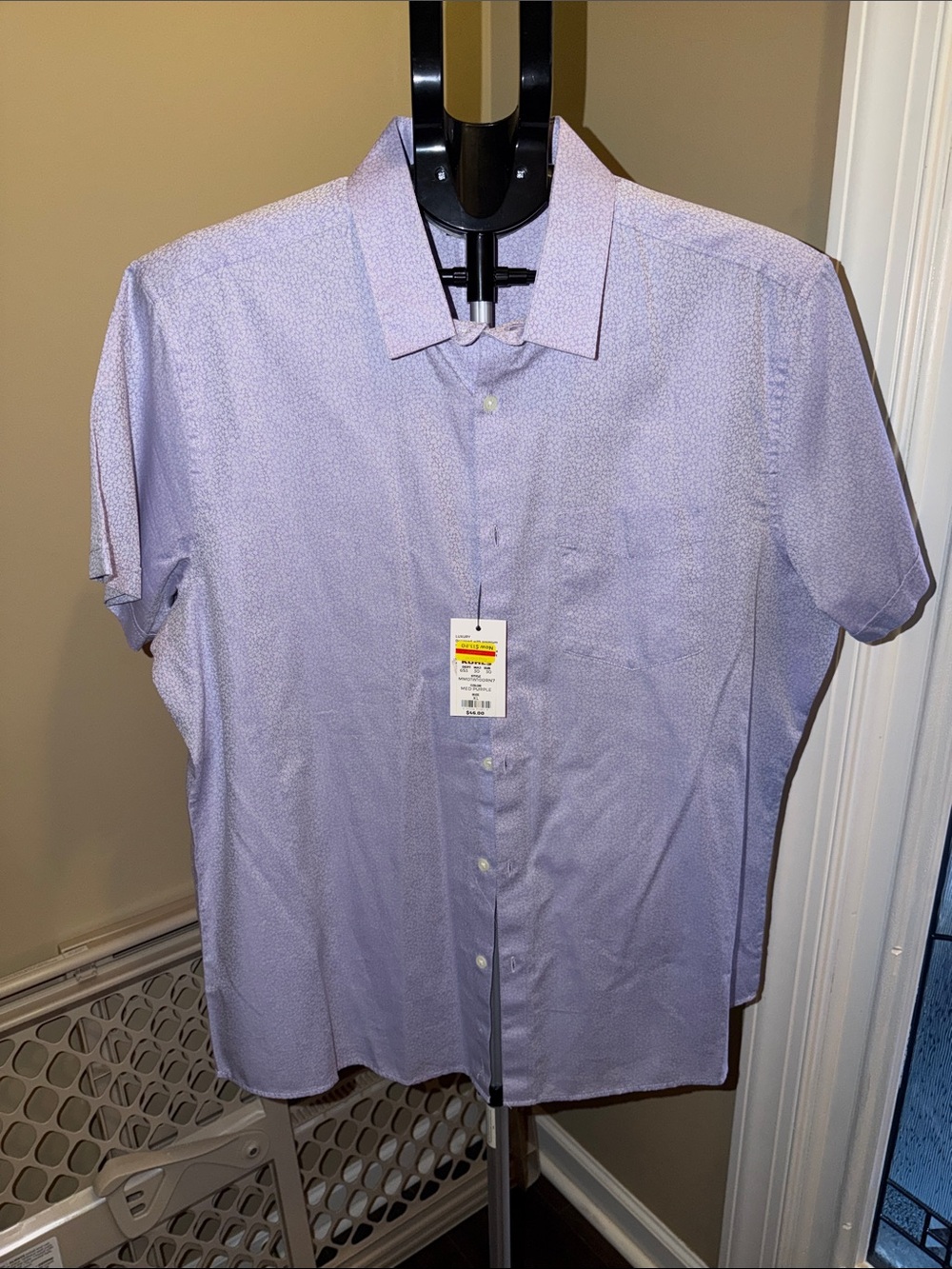 Marc Anthony Short-Sleeve Button-Down Shirt in Light Lavender